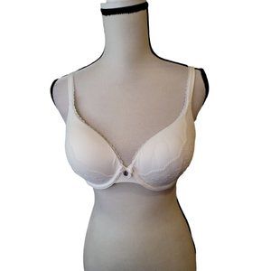 Victoria's Secret Size 34C Bra White Perfect Shape